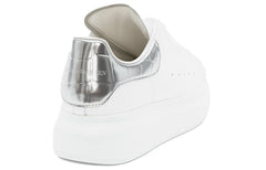 (WMNS) Alexander McQueen Oversized Sneaker 'Silver Crocodile' 553770WHYBQ9071 #