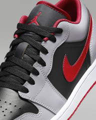 AIR JORDAN 1 LOW #
