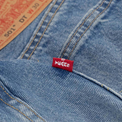 The Cotton Wreath Jean Light Wash