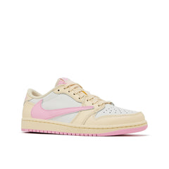 AIR JORDAN 1 RETRO LOW OG « SHY PINK » X TRAVIS SCOTT
