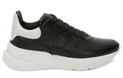 Alexander McQueen Oversized Runner 'Black White' 575425WHRU31070 #