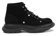 (WMNS) Alexander McQueen Tread Slick Boot 'Black' 595469WHZ281081 #