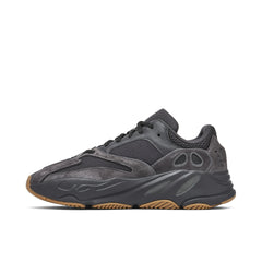 YEEZY 700 UTILITY BLACK