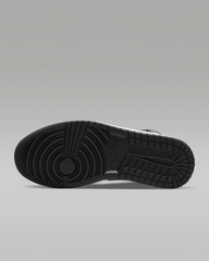 AIR JORDAN 1 MID Black/White #