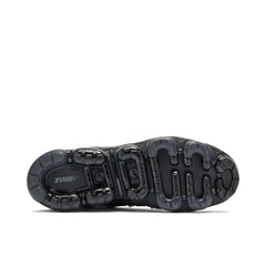 TRIPLE BLACK AIR VAPORMAX PLUS