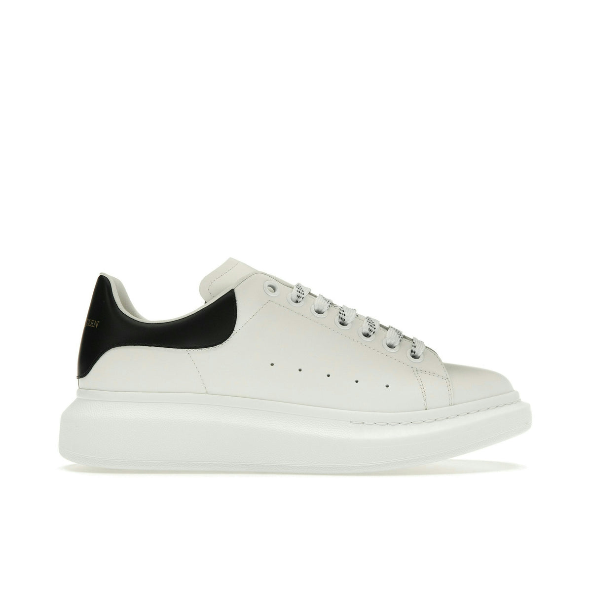 ALEXANDER MCQUEEN OVERSIZED SNEAKER WHITE BLACK