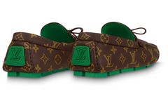 Mocassins LOUIS VUITTON « Monogram marron et vert » 1AARSP #