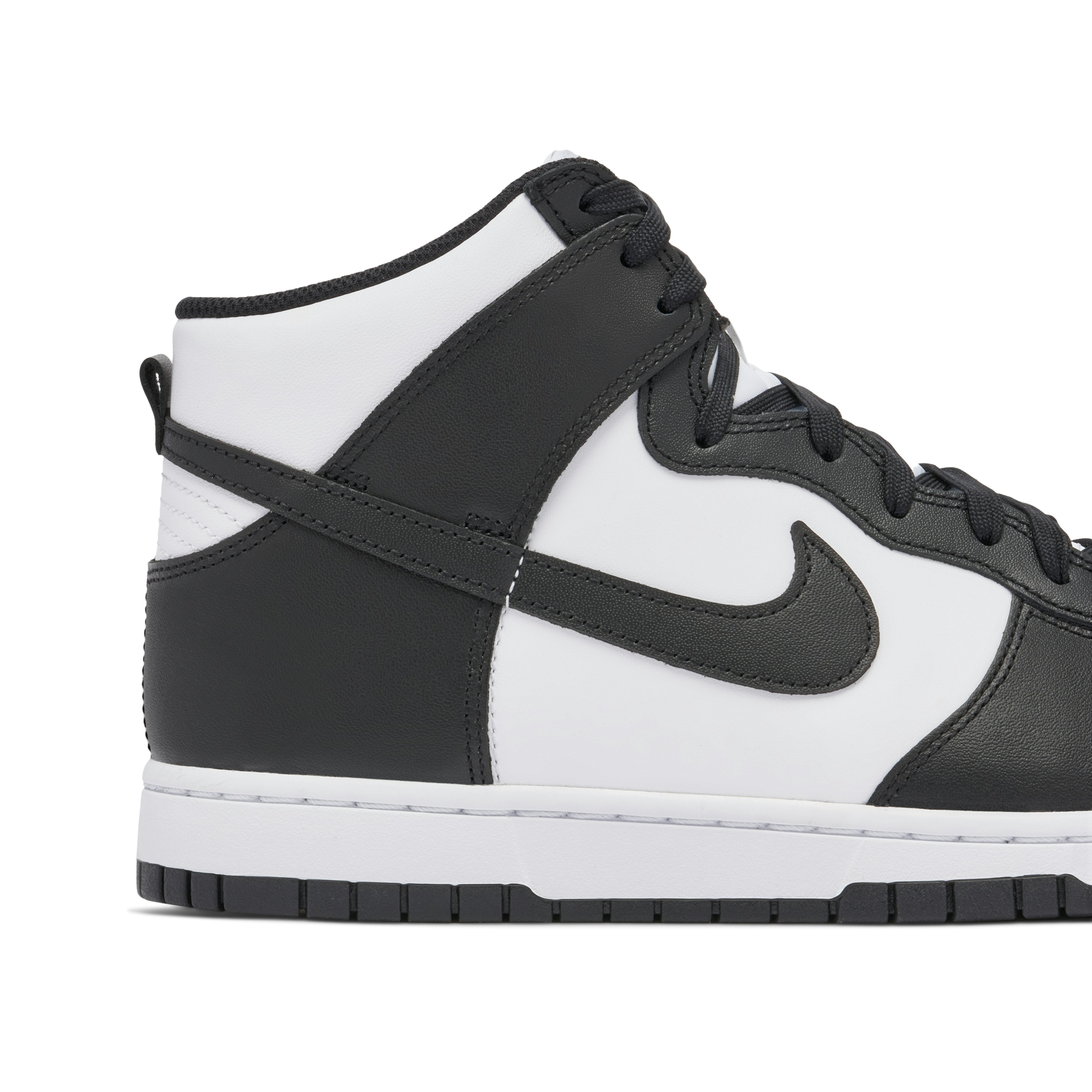 NIKE DUNK HIGH BLACK WHITE 2021